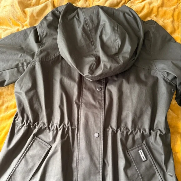 Olive Green Women's Hunter Rain Jacket - Picture 6 of 6